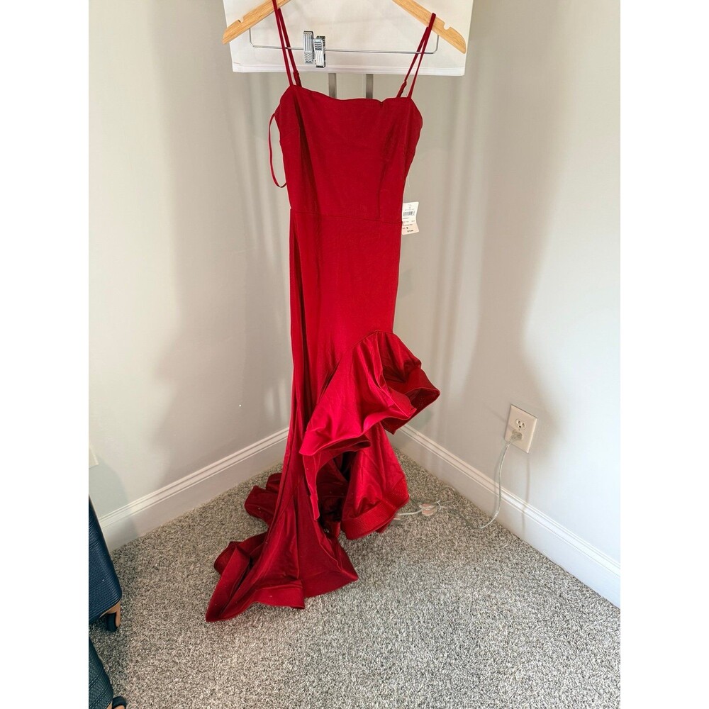 Windsor red dress